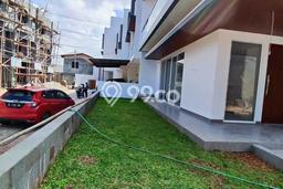 Dijual Rumah Luas Elegan Dengan View Cantik di Kalideres, Jakarta Barat Dijual Rumah Luas Elegan Dengan View Cantik di Kalideres, Jakarta Barat