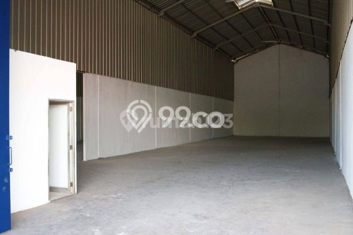 Gudang Disewa di Jakarta Utara dengan LB 1000m2 Area Komersial Ramai Gudang Disewa di Jakarta Utara dengan LB 1000m2 Area Komersial Ramai
