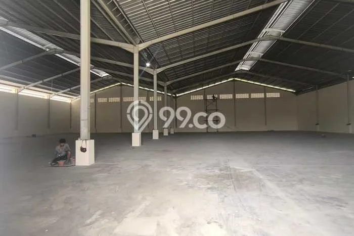 Gudang disewakan lokasi strategis Cikupa Tangerang 6200m2 Gudang disewakan lokasi strategis Cikupa Tangerang 6200m2