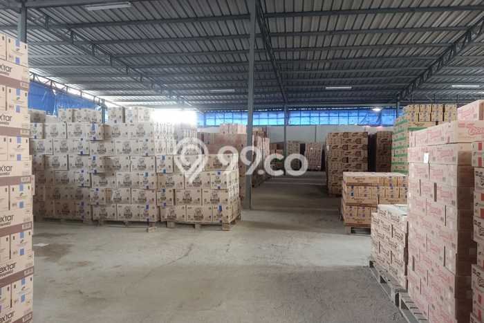 Unit Gudang Paling Strategis di Penjaringan Jakarta Utara dengan LB 1200m2 Unit Gudang Paling Strategis di Penjaringan Jakarta Utara dengan LB 1200m2