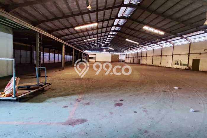 LOKASI POTENSIAL! Gudang For Rent di Periuk, Luas 6600m², Siap Usaha LOKASI POTENSIAL! Gudang For Rent di Periuk, Luas 6600m², Siap Usaha