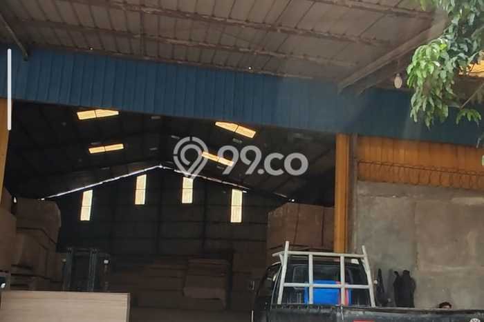 Gudang Disewa di Cipondoh, Tangerang, LT 1600m2 / LB 1300m2 Gudang Disewa di Cipondoh, Tangerang, LT 1600m2 / LB 1300m2