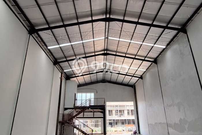Unit Gudang Paling Strategis di Legok Tangerang dengan LB 360m2 Unit Gudang Paling Strategis di Legok Tangerang dengan LB 360m2