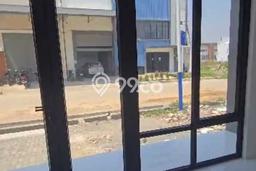 Unit Gudang Dijual di Pakuhaji Tangerang Luas Bangunan 510m2 Unit Gudang Dijual di Pakuhaji Tangerang Luas Bangunan 510m2