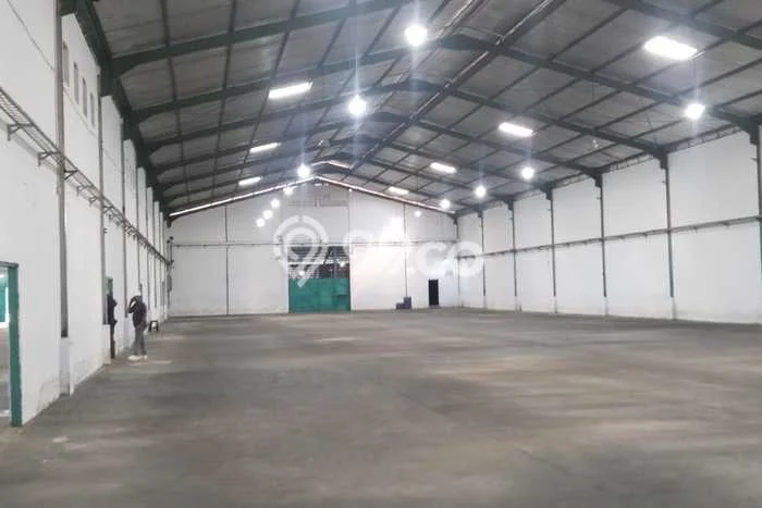 Gudang Disewa di Kosambi, Tangerang, LT 9250m2 / LB 8550m2 Gudang Disewa di Kosambi, Tangerang, LT 9250m2 / LB 8550m2