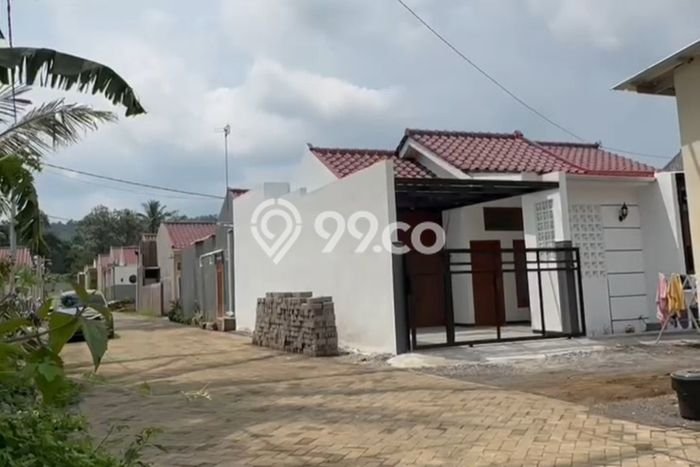 Rumah Sederhana Dijual Lokasi Tajinan 1 Kamar dengan LT 60m2 Rumah Sederhana Dijual Lokasi Tajinan 1 Kamar dengan LT 60m2