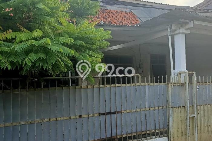 For Sale Hunian Rumah Terawat 3 KT di Bungur, Jakarta Pusat For Sale Hunian Rumah Terawat 3 KT di Bungur, Jakarta Pusat