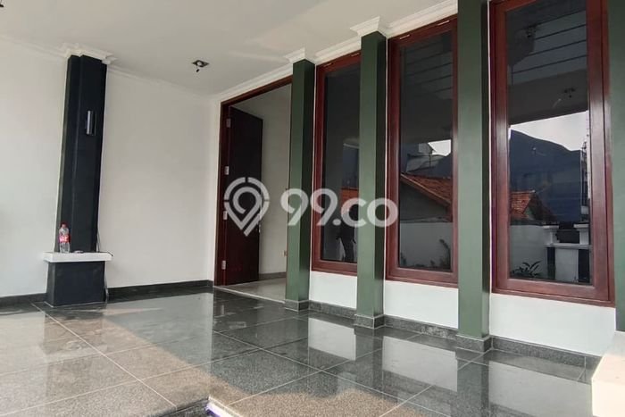 Rumah sewa siap huni 4 Kamar Tidur di Rawamangun, Jakarta Timur Rumah sewa siap huni 4 Kamar Tidur di Rawamangun, Jakarta Timur