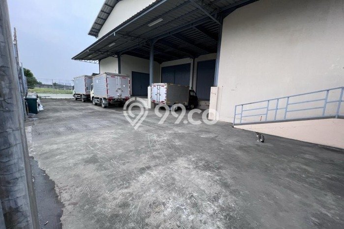 LOKASI STRATEGIS! Gudang For Rent Kawasan Tarumajaya, Luas 2000m2m², Area Ramai LOKASI STRATEGIS! Gudang For Rent Kawasan Tarumajaya, Luas 2000m2m², Area Ramai