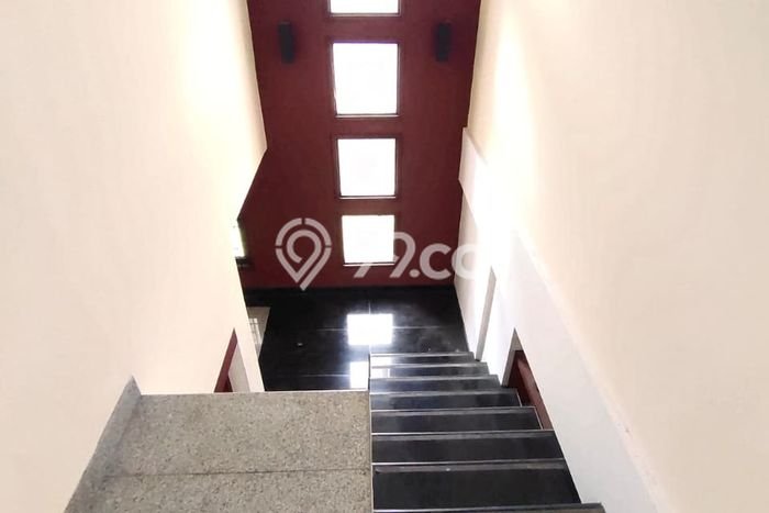 Rumah sewa siap huni 4 Kamar Tidur di Rawamangun, Jakarta Timur Rumah sewa siap huni 4 Kamar Tidur di Rawamangun, Jakarta Timur