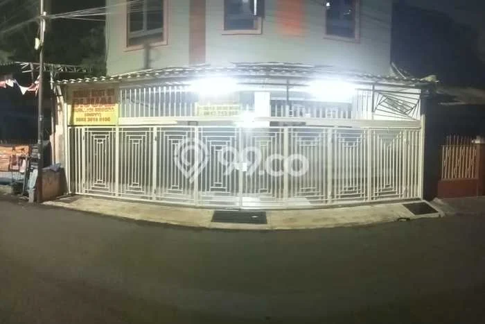 Dijual Kost Strategis di Matraman, Jakarta Timur 33 KT, 1 KM, Luas Bangunan 650m2 Dijual Kost Strategis di Matraman, Jakarta Timur 33 KT, 1 KM, Luas Bangunan 650m2