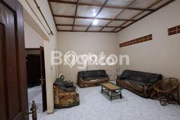 Hot Offer Hunian Mewah Ideal dan Luas di Banjarsari, Surakarta Hot Offer Hunian Mewah Ideal dan Luas di Banjarsari, Surakarta
