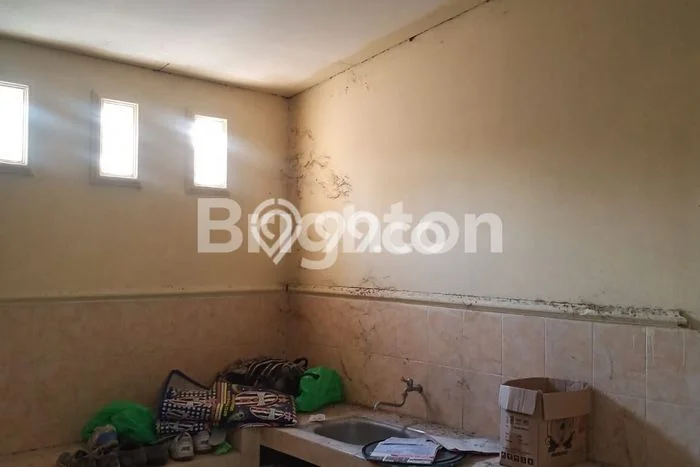 Rumah Luas Asri 2 KT Siap Pakai di Mojosongo Surakarta Rumah Luas Asri 2 KT Siap Pakai di Mojosongo Surakarta