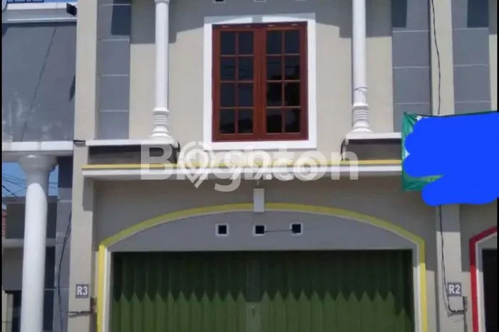 Ruko disewakan lokasi strategis Pasar Kliwon Surakarta 100m2 Ruko disewakan lokasi strategis Pasar Kliwon Surakarta 100m2