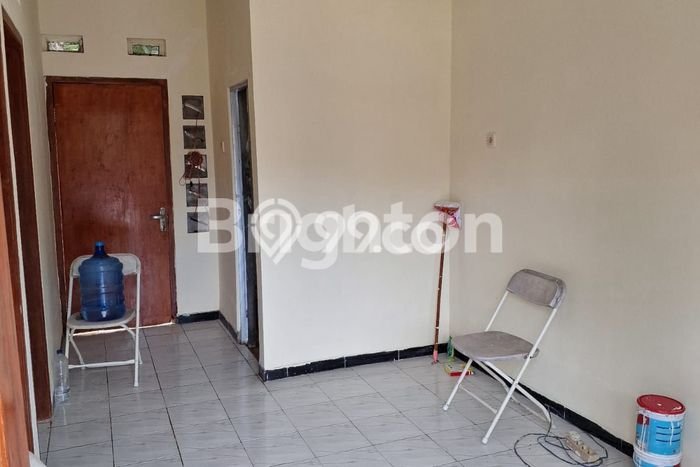 Rumah Sederhana Dijual di Gondangrejo 2 Kamar dengan LT 98m2 Rumah Sederhana Dijual di Gondangrejo 2 Kamar dengan LT 98m2
