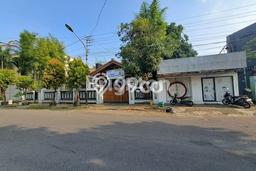 Dijual Rumah Premium dengan Fasilitas Sekitar Komplit di Laweyan, Surakarta Dijual Rumah Premium dengan Fasilitas Sekitar Komplit di Laweyan, Surakarta