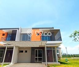 Ready to Use! Luxury House LT 100m2 Desain Elegan di Pantai Indah Kapuk 2 Ready to Use! Luxury House LT 100m2 Desain Elegan di Pantai Indah Kapuk 2