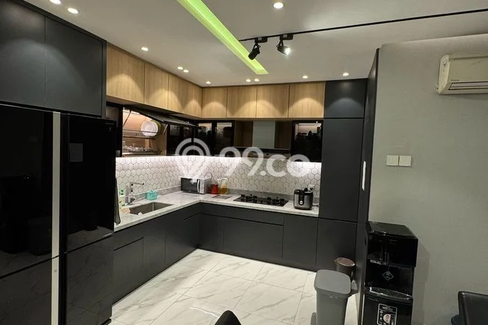 For Sale! Premium House LT 90m2 Desain Elegan di Muara Karang For Sale! Premium House LT 90m2 Desain Elegan di Muara Karang