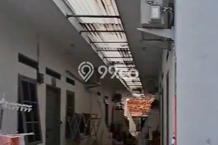 Unit Kost Dijual di BSD dengan 6 Kamar Kawasan Ramai Unit Kost Dijual di BSD dengan 6 Kamar Kawasan Ramai