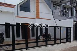 Dijual Rumah Baru di Griya Loka BSD SHM on hand Dijual Rumah Baru di Griya Loka BSD SHM on hand