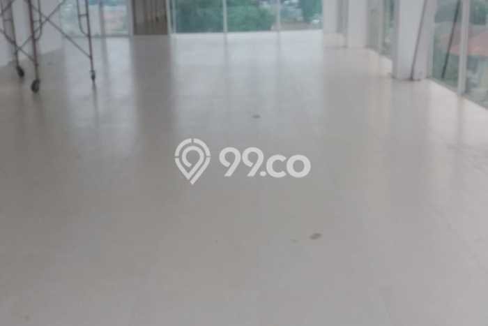 Disewakan Komersial di Jatinegara Jakarta Timur LT 545m2, LB 1500m2 Disewakan Komersial di Jatinegara Jakarta Timur LT 545m2, LB 1500m2
