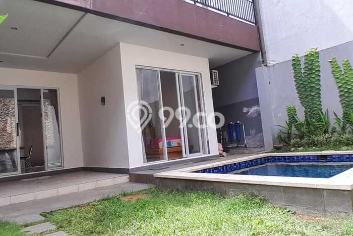 Ready to Use! Luxury House LT 210m2 Desain Elegan di Renon Ready to Use! Luxury House LT 210m2 Desain Elegan di Renon