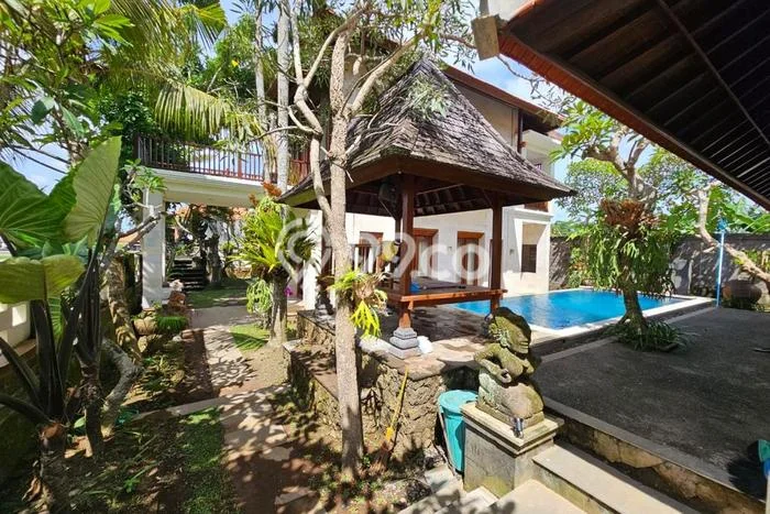 Jual Cepat Hunian Elegan Klasik di Gianyar Jual Cepat Hunian Elegan Klasik di Gianyar