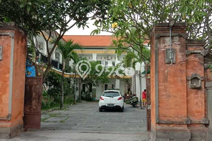 Unit Komersial Dijual di Denpasar LT 705m2 & LB 600m2 Unit Komersial Dijual di Denpasar LT 705m2 & LB 600m2