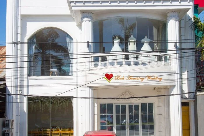 Ruko Bagus Dijual LB 400m2 Lokasi Strategis Badung Area Cocok untuk Berbisnis Ruko Bagus Dijual LB 400m2 Lokasi Strategis Badung Area Cocok untuk Berbisnis