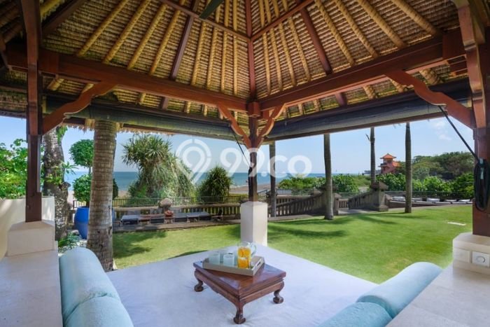For Sale! Luxury House LT 2200m2 Desain Elegan di Pererenan For Sale! Luxury House LT 2200m2 Desain Elegan di Pererenan