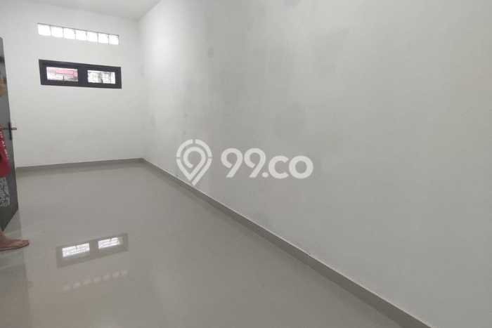 SIAP HUNI! Rumah Strategis di Ciateul, Luas 130m² Bangunan 110m² SIAP HUNI! Rumah Strategis di Ciateul, Luas 130m² Bangunan 110m²