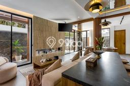 LOKASI STRATEGIS! Vila di , Area 200m2m², View Indah sekitar LOKASI STRATEGIS! Vila di , Area 200m2m², View Indah sekitar
