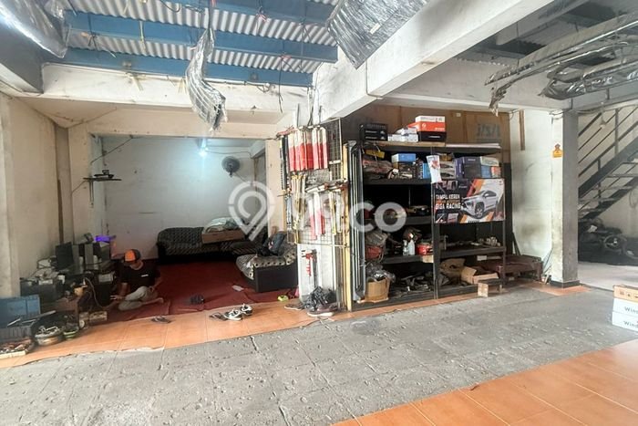 Unit Komersial Dijual di Bandung LT 400m2 & LB 300m2 Unit Komersial Dijual di Bandung LT 400m2 & LB 300m2