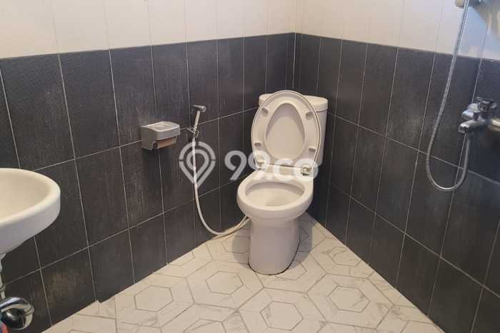 Rumah Lokasi Strategis kawasan Ciateul, Bandung, Luas 237m² Bangunan 270m² Rumah Lokasi Strategis kawasan Ciateul, Bandung, Luas 237m² Bangunan 270m²