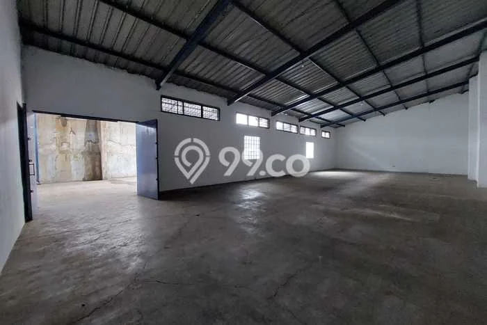 Gudang bagus disewakan di Babakan Ciparay Bandung dengan LB 800m2 harga sewa terbaik Gudang bagus disewakan di Babakan Ciparay Bandung dengan LB 800m2 harga sewa terbaik