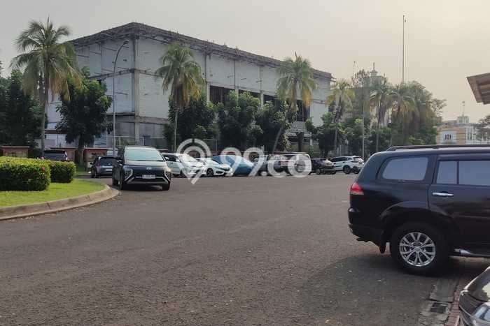 Ruko Bagus Dijual LB 150m2 Lokasi Strategis Tangerang Selatan Area Cocok untuk Berbisnis Ruko Bagus Dijual LB 150m2 Lokasi Strategis Tangerang Selatan Area Cocok untuk Berbisnis