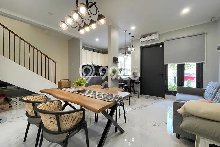 Dijual Rumah Modern 2 KT di Gading Serpong, Tangerang Dijual Rumah Modern 2 KT di Gading Serpong, Tangerang