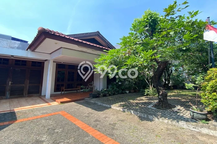 Hunian Elit LB 200m2 Siap Pakai Desain Elegan di Pondok Indah, Jakarta Selatan Hunian Elit LB 200m2 Siap Pakai Desain Elegan di Pondok Indah, Jakarta Selatan