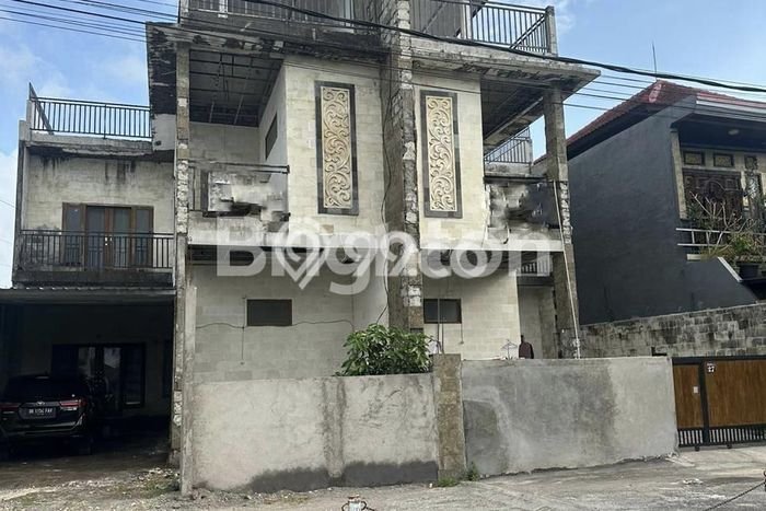 Rumah Modern 3 KT LT 143m2 di Jimbaran Rumah Modern 3 KT LT 143m2 di Jimbaran