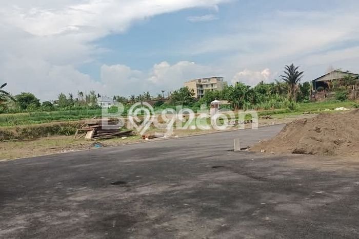 Lahan Dijual Lokasi Strategis di Gianyar dengan Luas 100m2 Lahan Dijual Lokasi Strategis di Gianyar dengan Luas 100m2