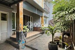 Dijual Rumah Mewah Elegan Dengan View Cantik di Pemecutan Kaja, Denpasar Dijual Rumah Mewah Elegan Dengan View Cantik di Pemecutan Kaja, Denpasar