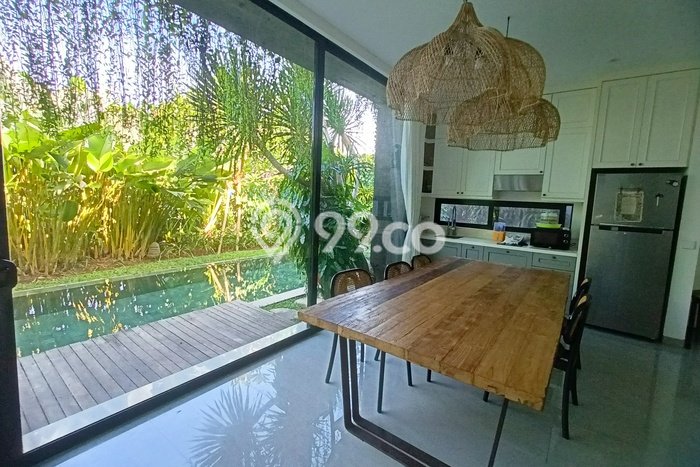 DIJUAL! Vila Kawasan , Luas 250m2m², Lokasi Premium DIJUAL! Vila Kawasan , Luas 250m2m², Lokasi Premium