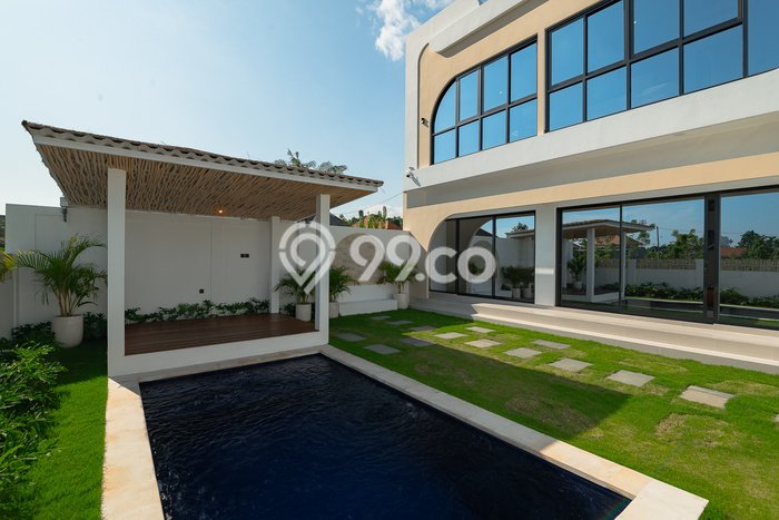 Rumah Lingkungan Nyaman di Lovina, Buleleng, Luas 200m² LB 131m² Rumah Lingkungan Nyaman di Lovina, Buleleng, Luas 200m² LB 131m²