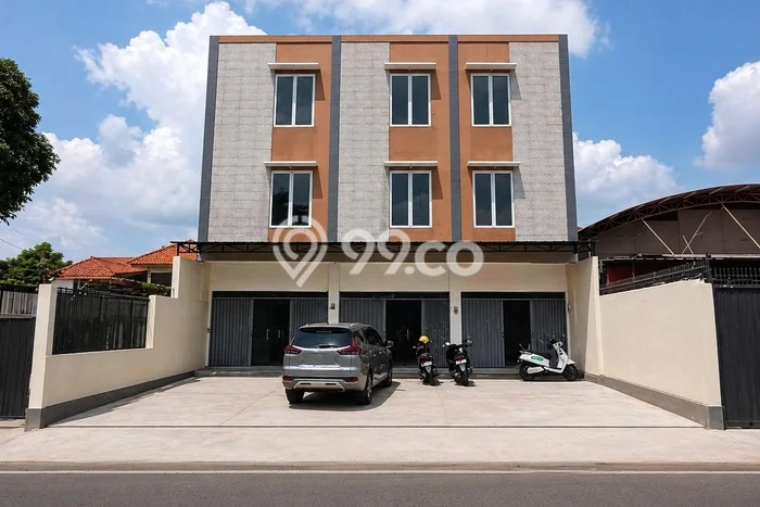 Ruko Disewa di Bekasi dengan LB 378m2 Area Komersial Ramai Ruko Disewa di Bekasi dengan LB 378m2 Area Komersial Ramai