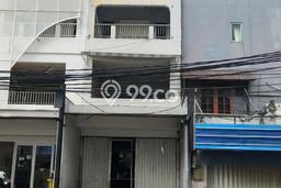 Ruko di , Luas 270m2m², For Rent, Area Bisnis, Siap Usaha Ruko di , Luas 270m2m², For Rent, Area Bisnis, Siap Usaha