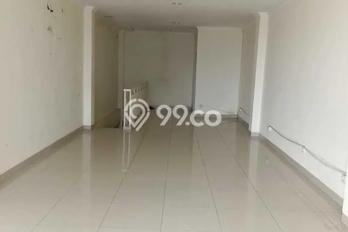 Ruko Disewa di Cinere, Depok, LT 70m2 / LB 182m2 Ruko Disewa di Cinere, Depok, LT 70m2 / LB 182m2