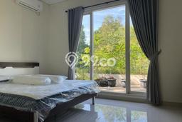 Disewakan! Rumah 4 Kamar Tidur &
4 Kamar Mandi di Candi Golf, Semarang Disewakan! Rumah 4 Kamar Tidur &
4 Kamar Mandi di Candi Golf, Semarang