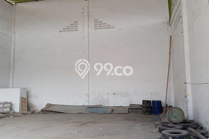 Unit Gudang Dijual di Semarang Utara Semarang Luas Bangunan 450m2 Unit Gudang Dijual di Semarang Utara Semarang Luas Bangunan 450m2