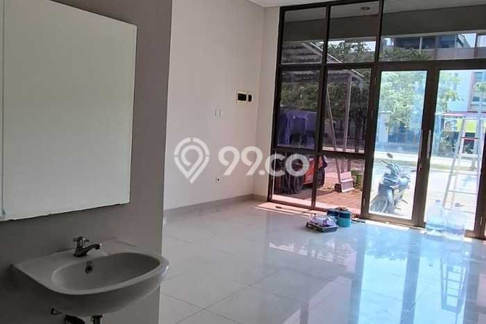 Ruko Komersial Disewakan di Cakung Jakarta Timur Luas 95m2 Ruko Komersial Disewakan di Cakung Jakarta Timur Luas 95m2