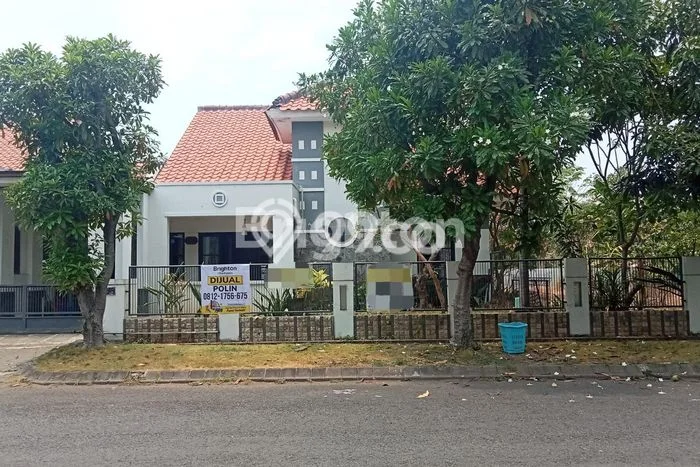 Rumah Mewah Dijual LT 392m2 di Gedangan, Sidoarjo Rumah Mewah Dijual LT 392m2 di Gedangan, Sidoarjo